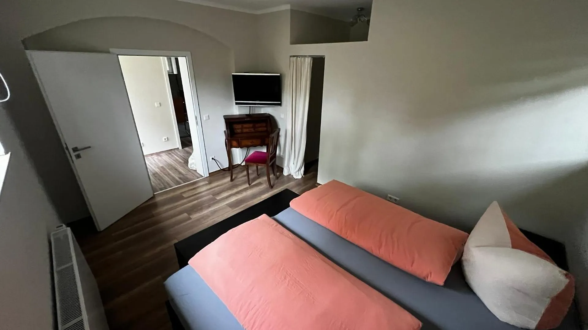 Apartment An Der Jungen Garde Dresden Germany